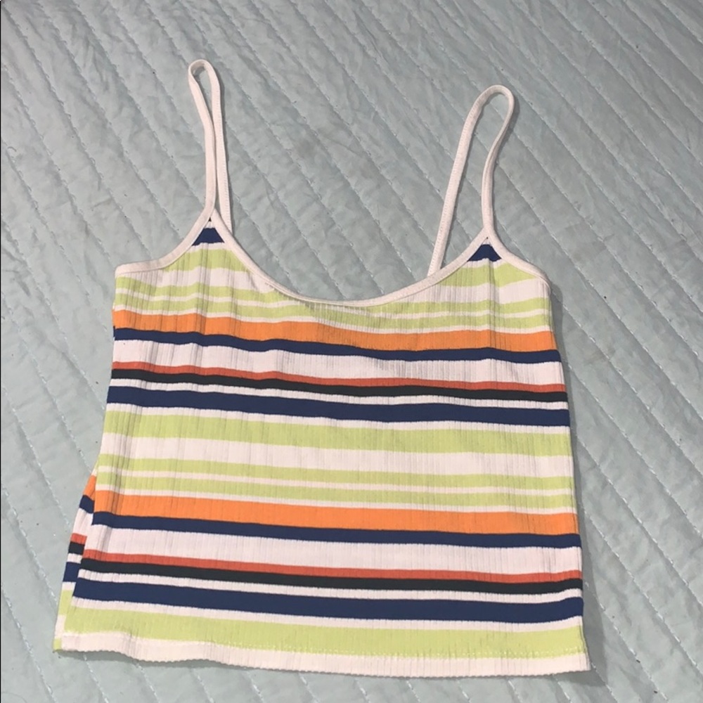 I’m selling a tank top from forever 21